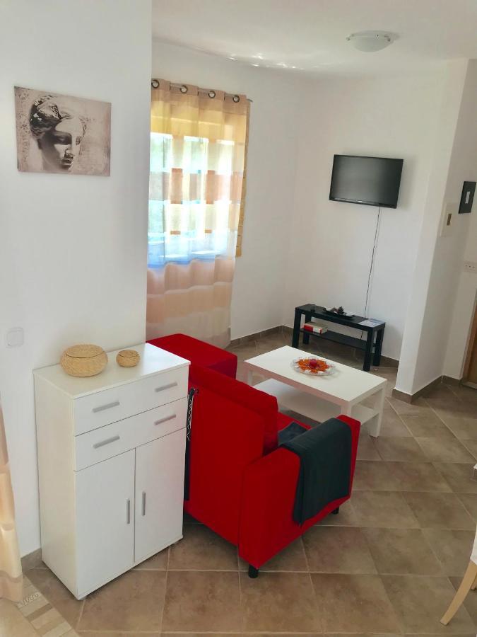 Apartment Pepa Starigrad Paklenica Bagian luar foto