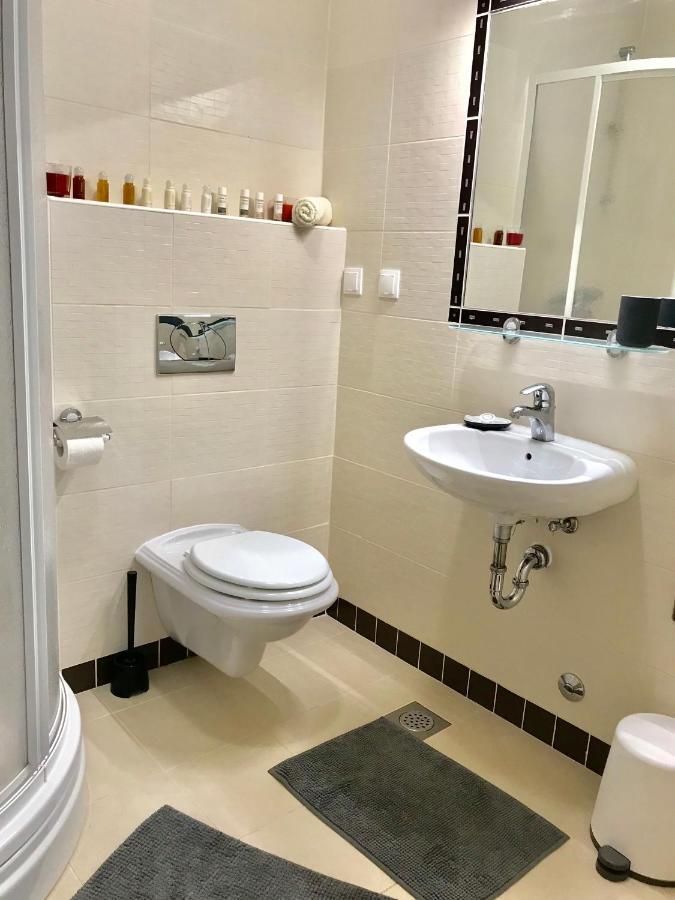 Apartment Pepa Starigrad Paklenica Bagian luar foto